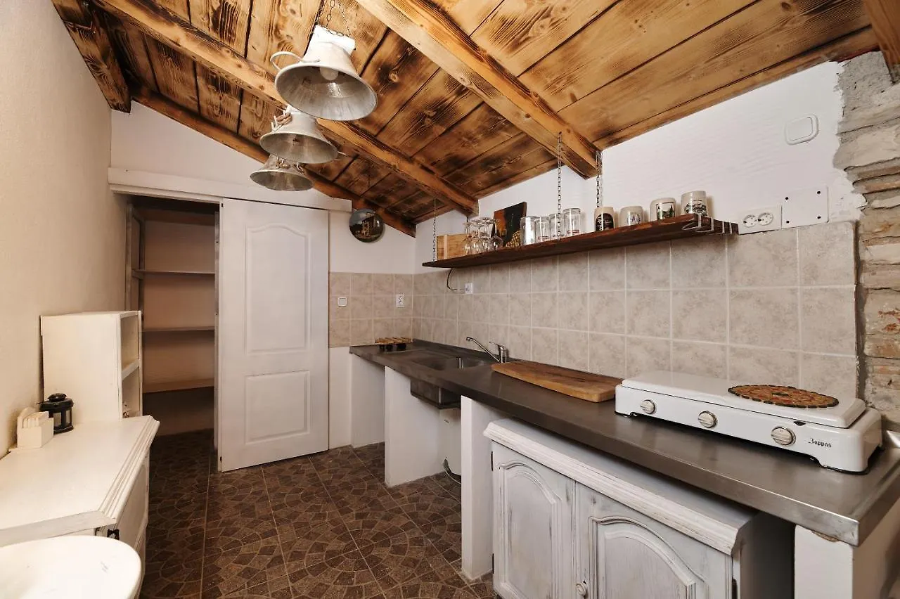 Tatil Evi Villa Amelie Kaštelir Hırvatistan